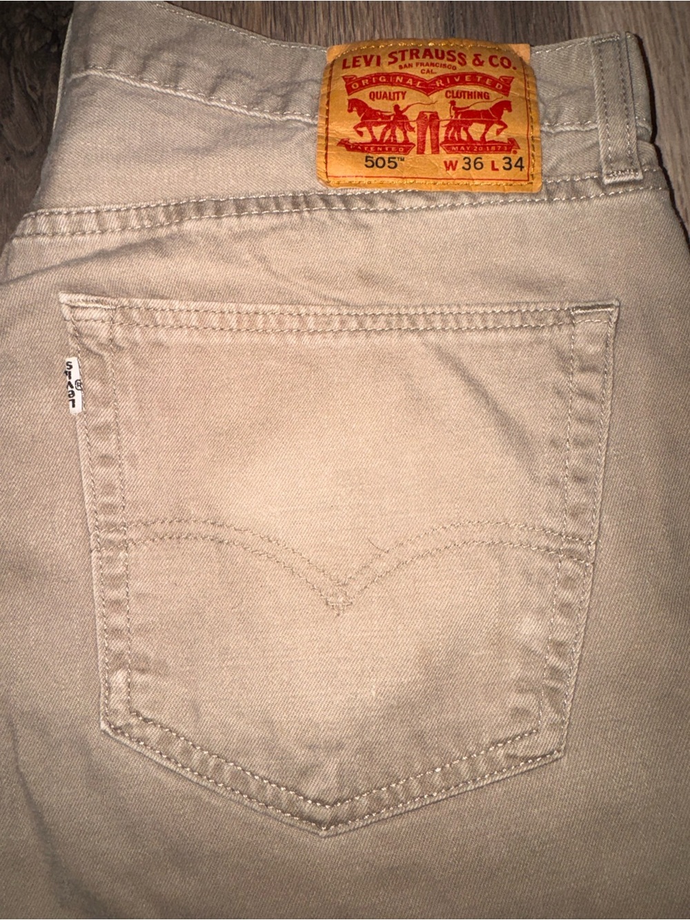 Levi's 505 Men's Jeans in Khaki 36x34